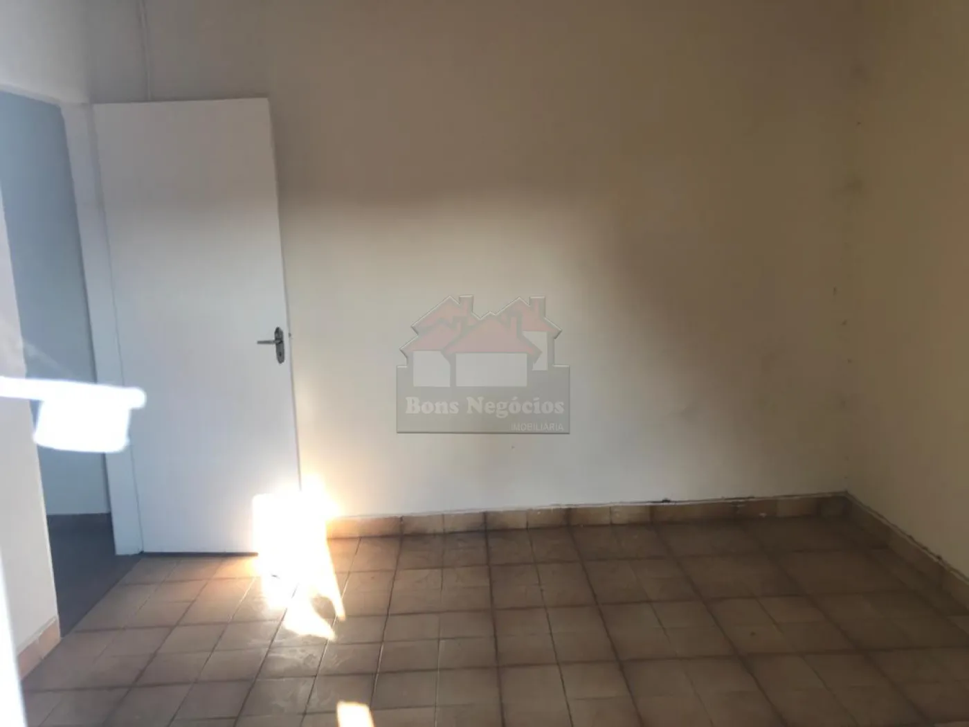 Comprar Casa / Padrão em Ribeirão Preto R$ 280.000,00 - Foto 2