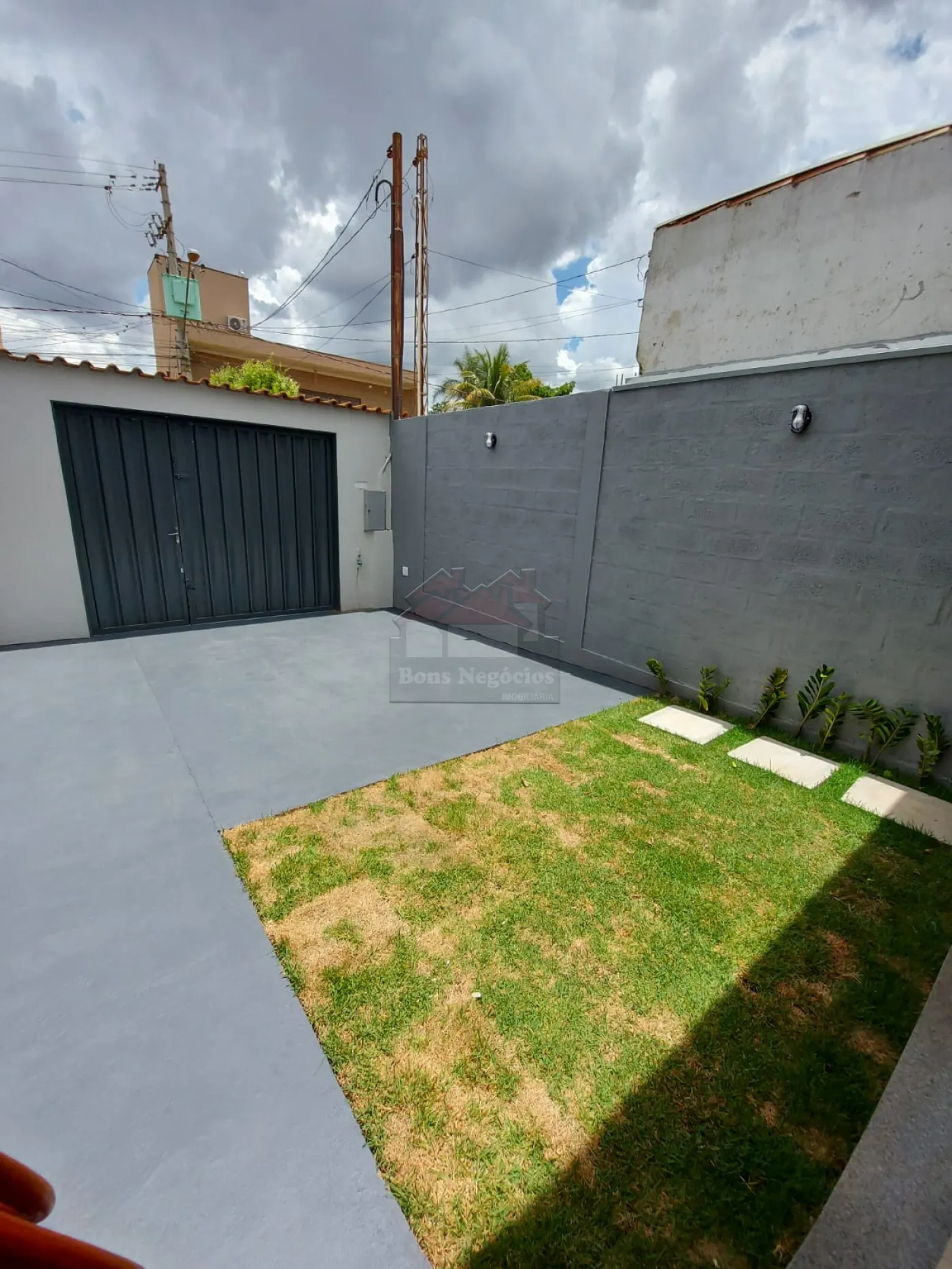 Alugar Casa / Padrão em Ribeirão Preto R$ 1.500,00 - Foto 14
