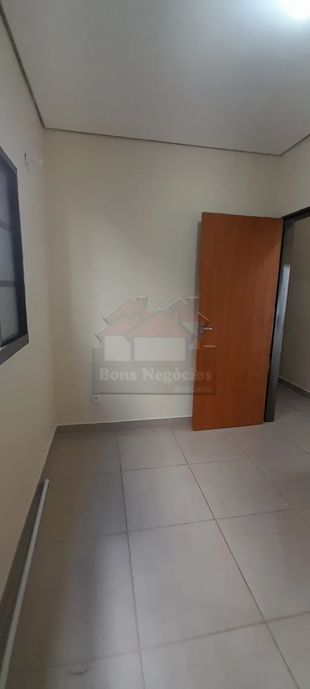 Alugar Casa / Padrão em Ribeirão Preto R$ 1.200,00 - Foto 9