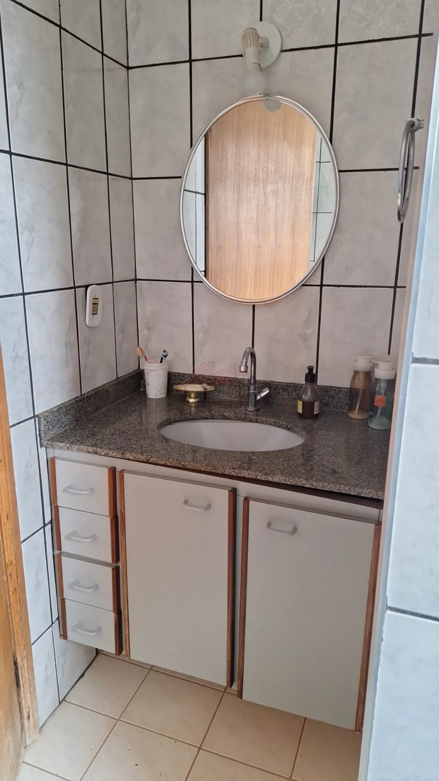 Alugar Apartamento / Padrão sem Condomínio em Ribeirão Preto R$ 1.200,00 - Foto 11