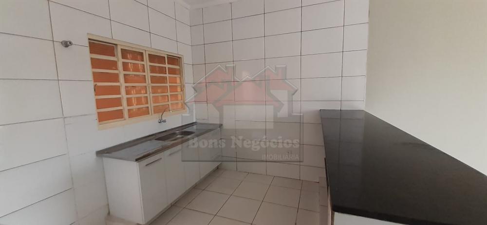 Alugar Casa / Padrão em Ribeirão Preto R$ 1.000,00 - Foto 6