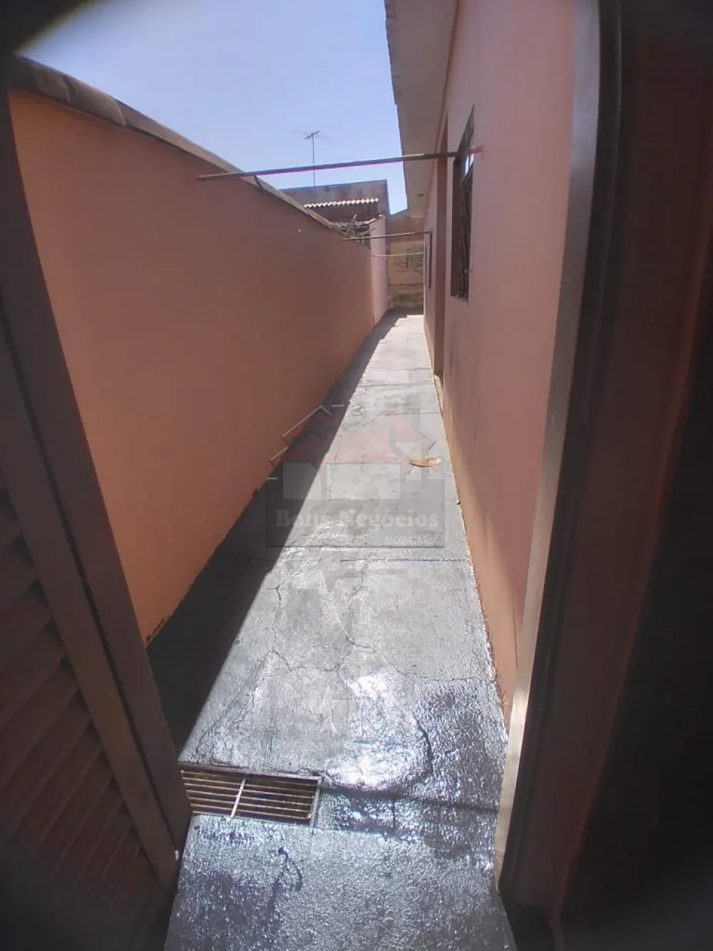 Alugar Casa / Padrão em Ribeirão Preto R$ 1.000,00 - Foto 5