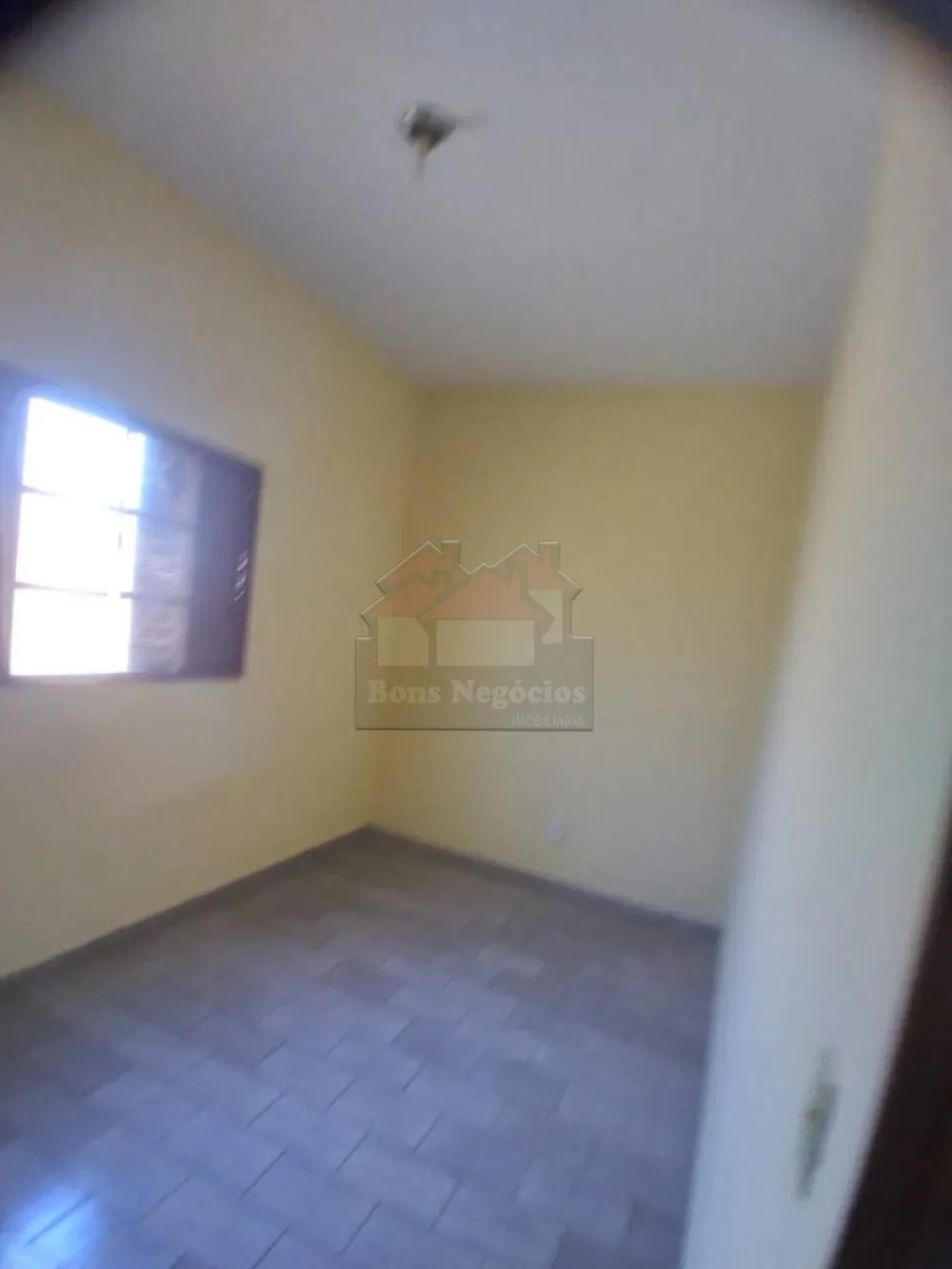 Alugar Casa / Padrão em Ribeirão Preto R$ 1.000,00 - Foto 8