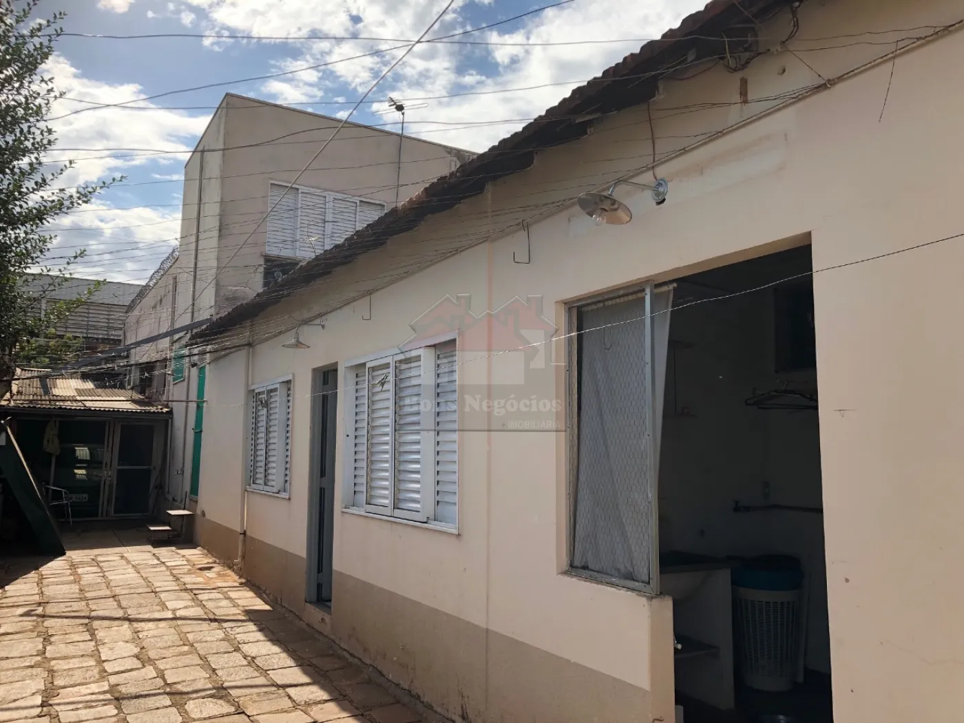 Comprar Comercial / Sala em Ribeirão Preto R$ 420.000,00 - Foto 2