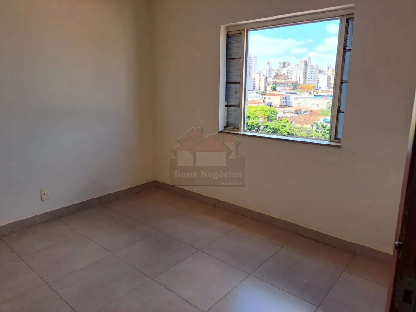 Comprar Apartamento / Padrão sem Condomínio em Ribeirão Preto R$ 130.000,00 - Foto 5