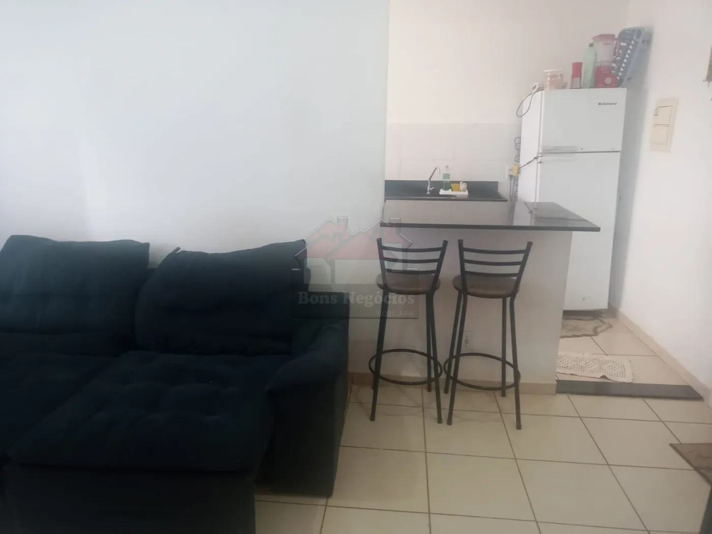 Alugar Apartamento / Aluguel em Ribeirão Preto R$ 1.300,00 - Foto 2