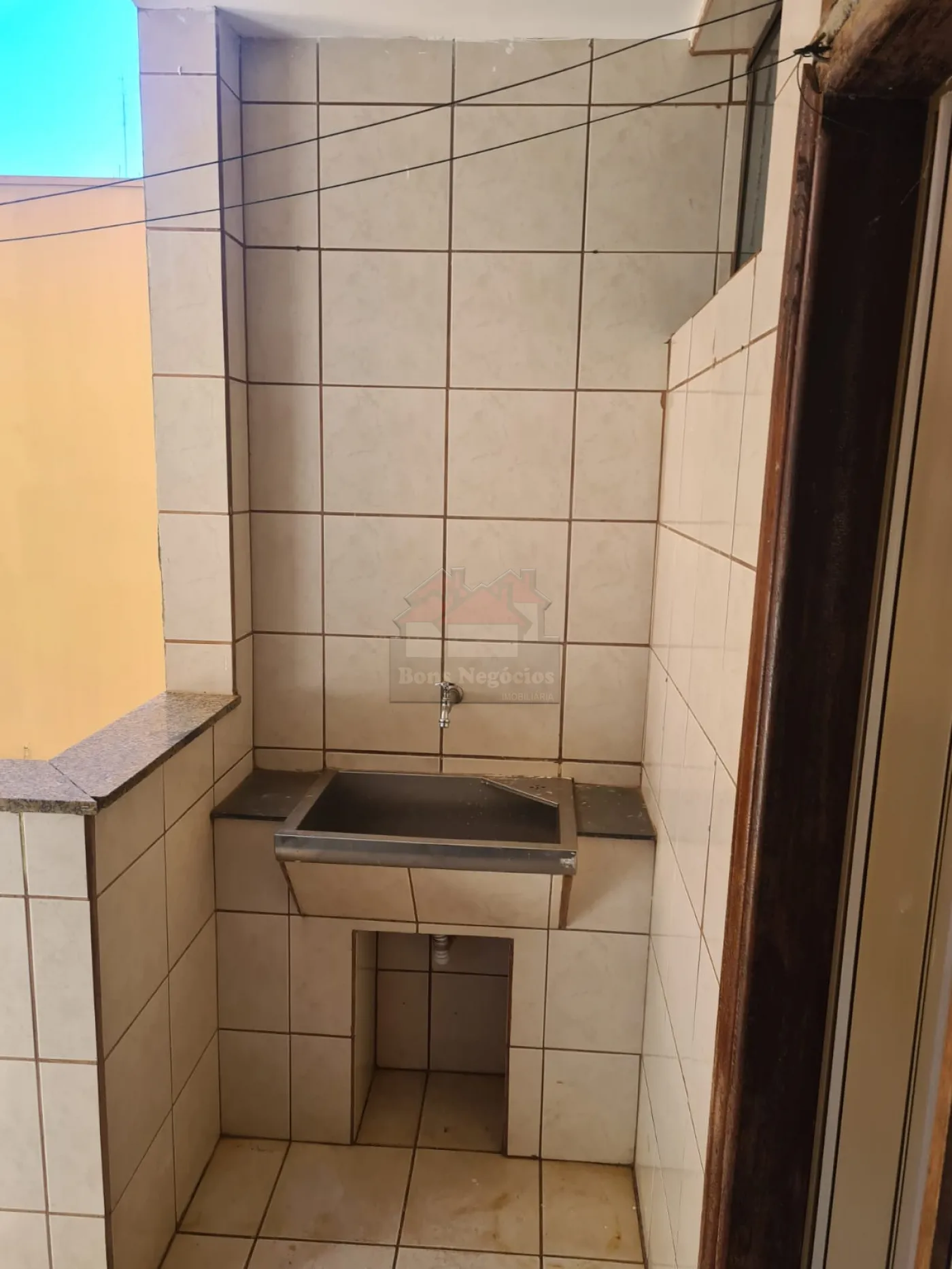 Comprar Apartamento / Padrão sem Condomínio em Ribeirão Preto R$ 325.000,00 - Foto 4