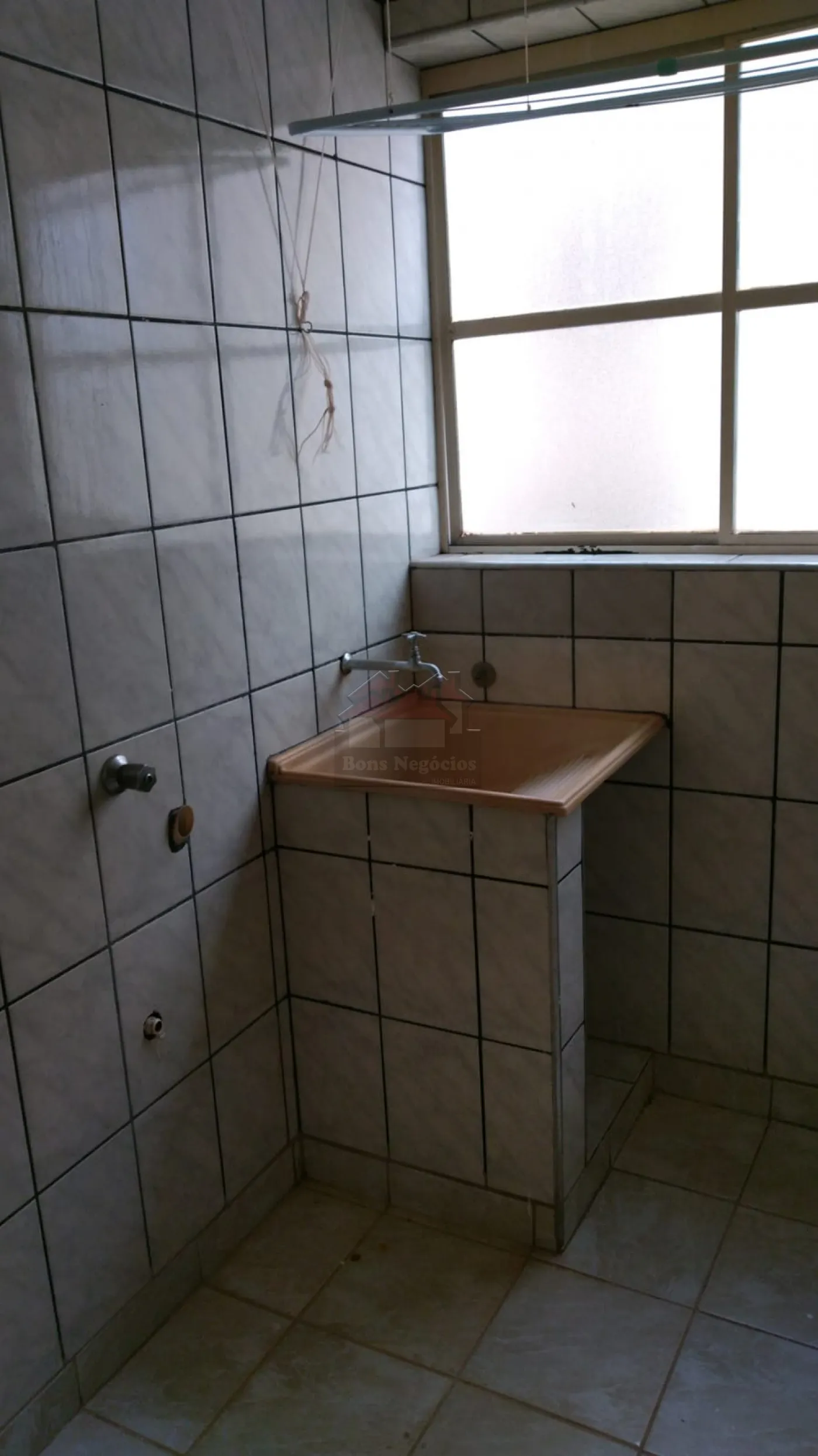 Alugar Apartamento / Padrão em Ribeirão Preto R$ 700,00 - Foto 6