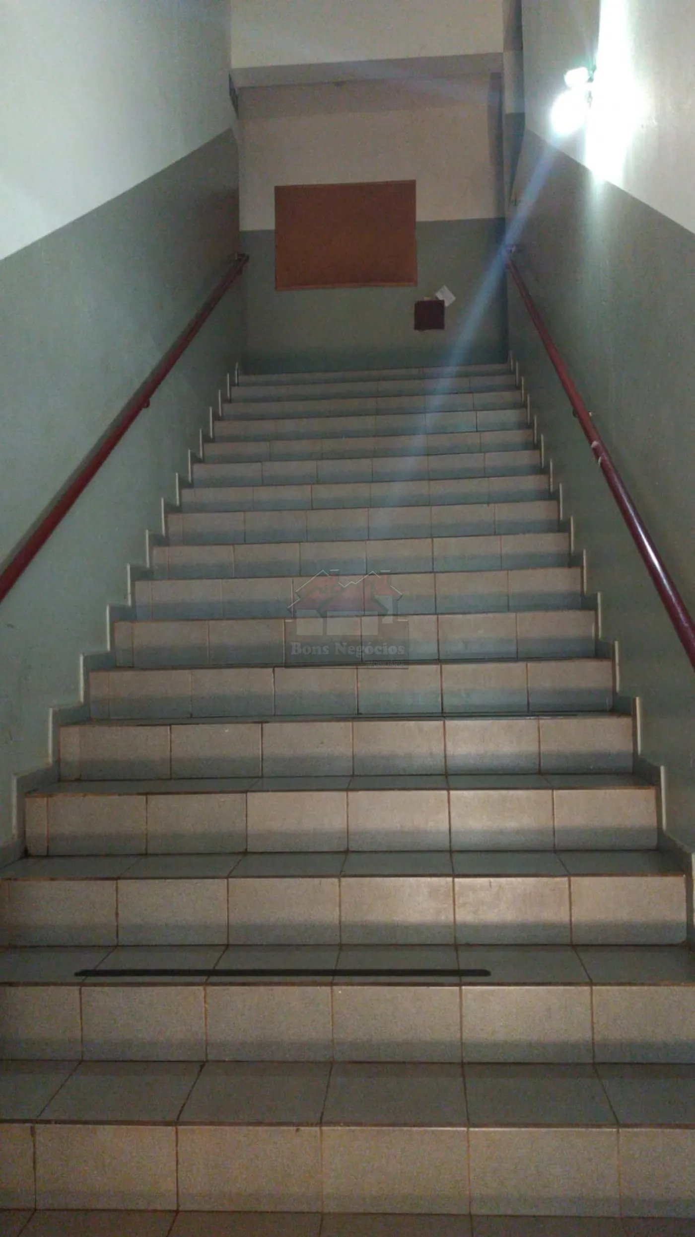 Alugar Apartamento / Kitchnet em Ribeirão Preto R$ 450,00 - Foto 2