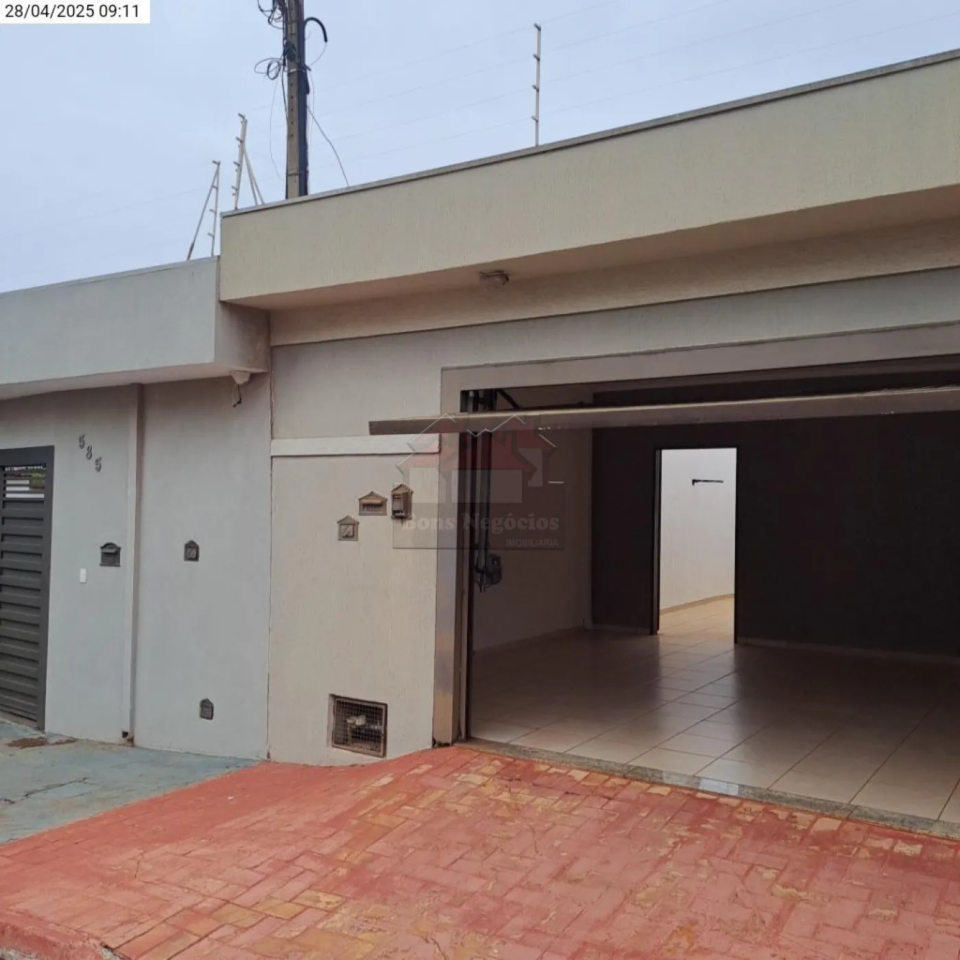 Alugar Casa / Padrão em Ribeirão Preto R$ 1.700,00 - Foto 1
