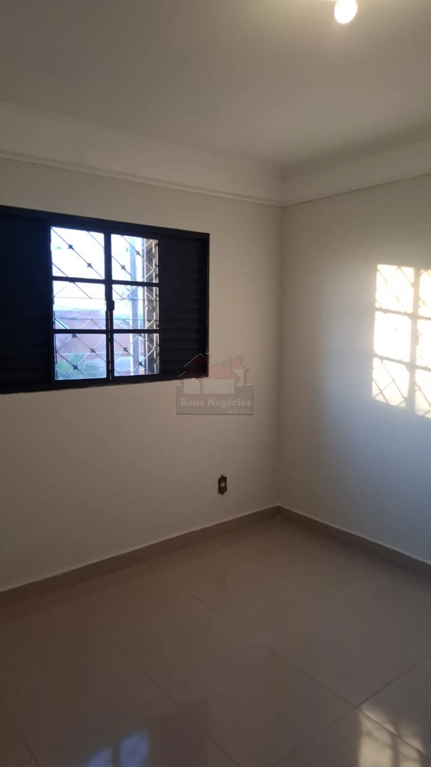 Alugar Apartamento / Padrão sem Condomínio em Ribeirão Preto R$ 1.000,00 - Foto 7