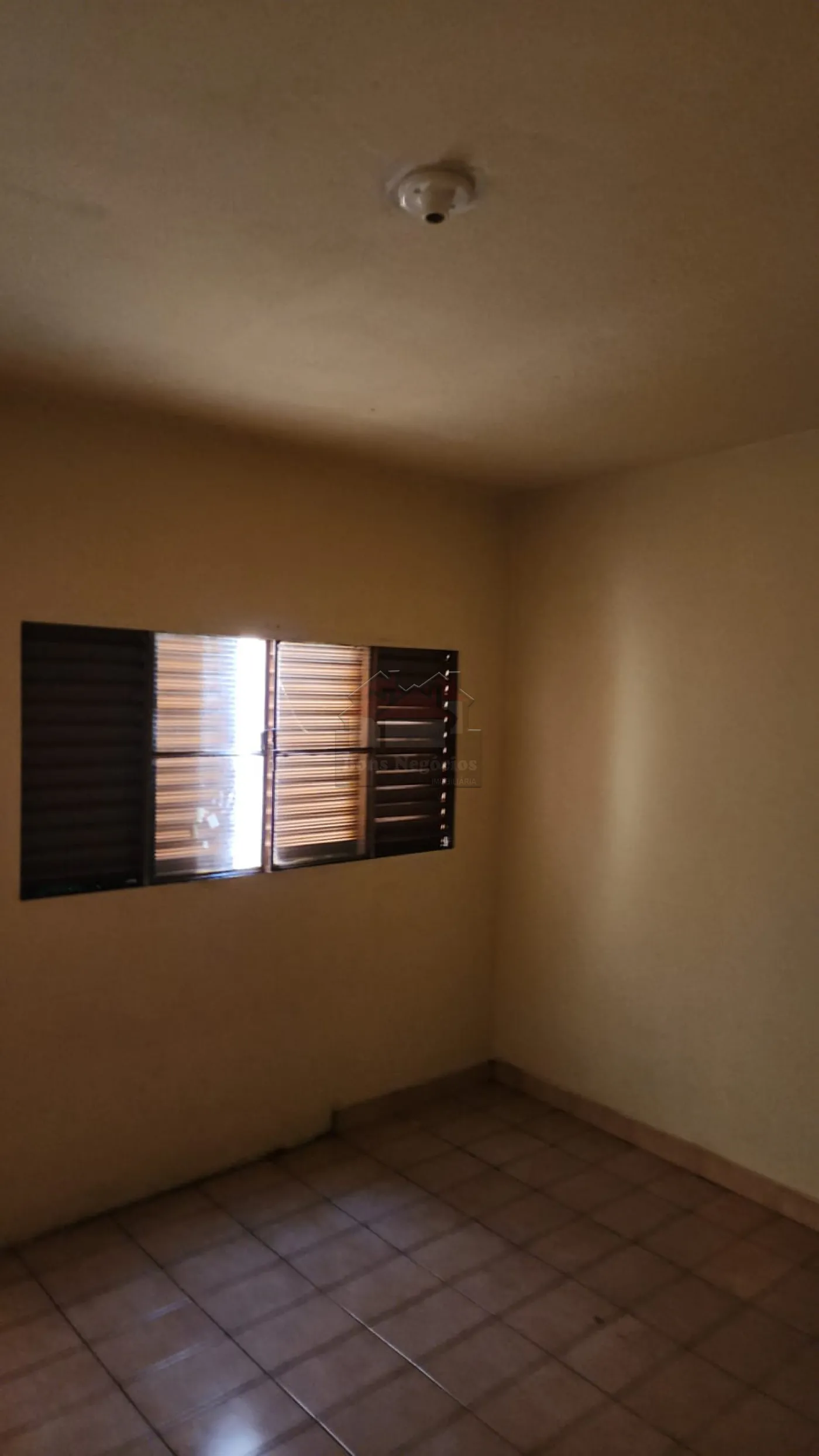 Alugar Casa / Padrão em Ribeirão Preto R$ 800,00 - Foto 14