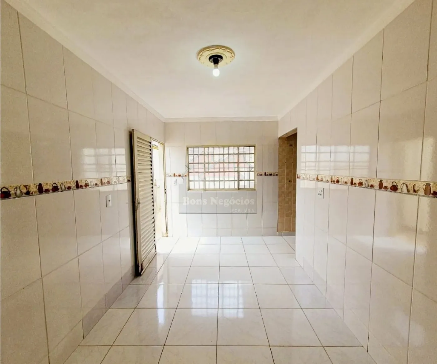 Comprar Casa / Padrão em Ribeirão Preto R$ 260.000,00 - Foto 2