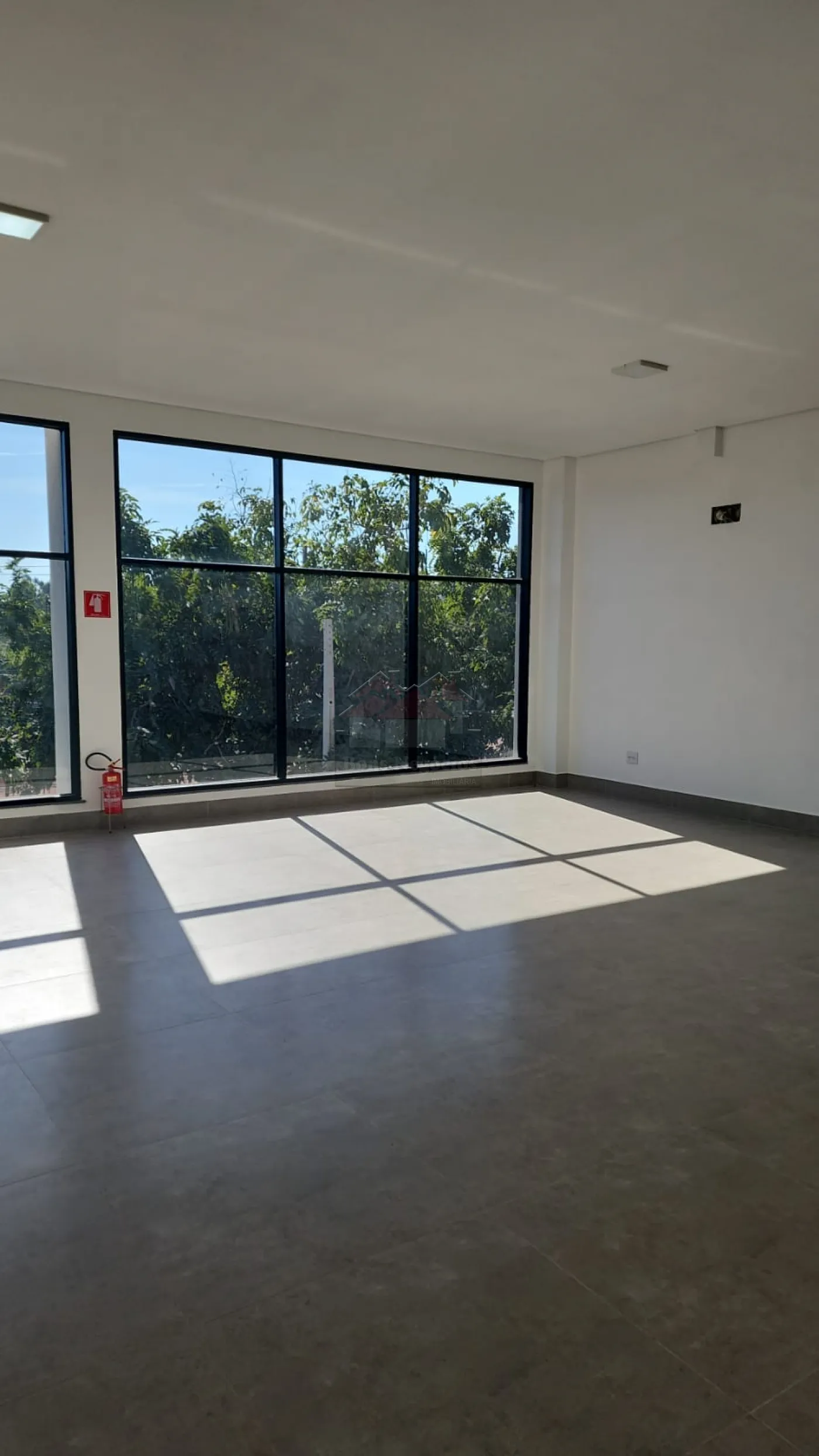 Alugar Comercial / Galpão em Bonfim Paulista R$ 22.000,00 - Foto 9