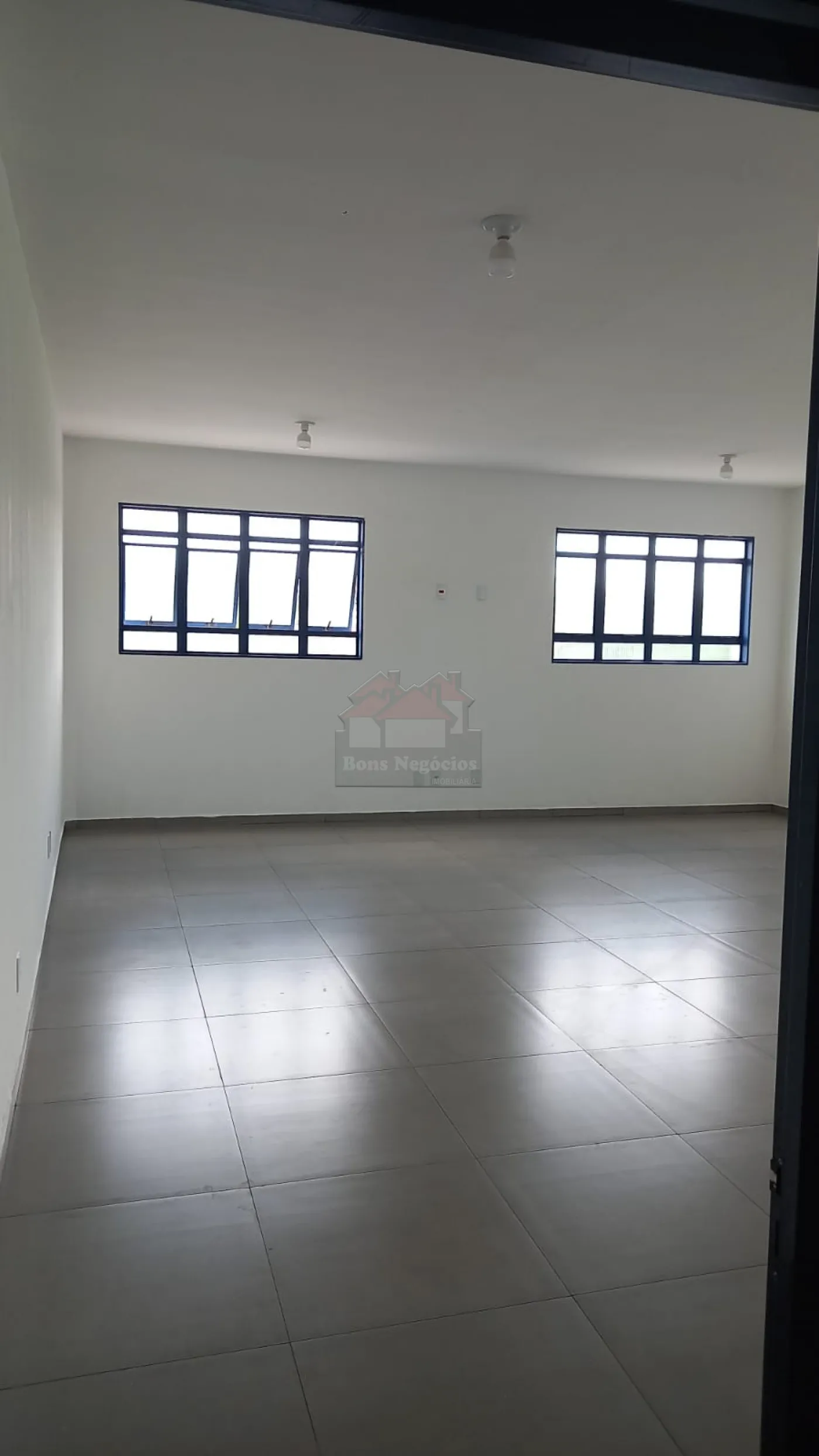 Alugar Comercial / Sala em Ribeirão Preto R$ 1.300,00 - Foto 5