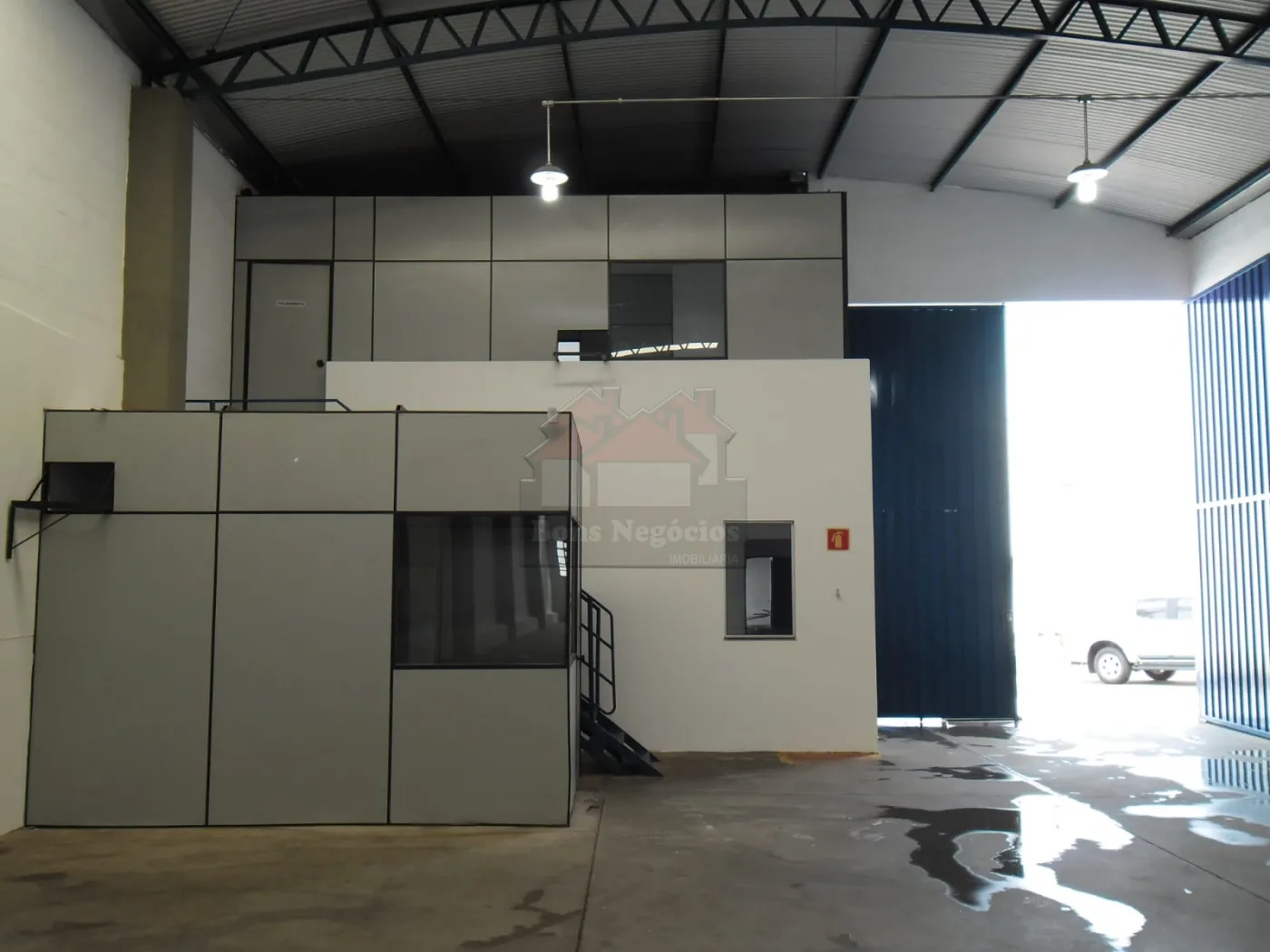 Alugar Comercial / Galpão em Ribeirão Preto R$ 11.200,00 - Foto 5