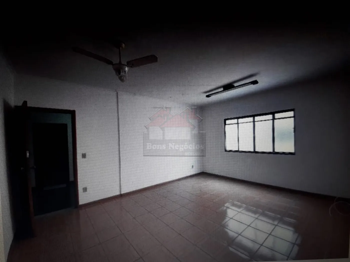 Alugar Apartamento / Padrão em Ribeirão Preto R$ 1.800,00 - Foto 1