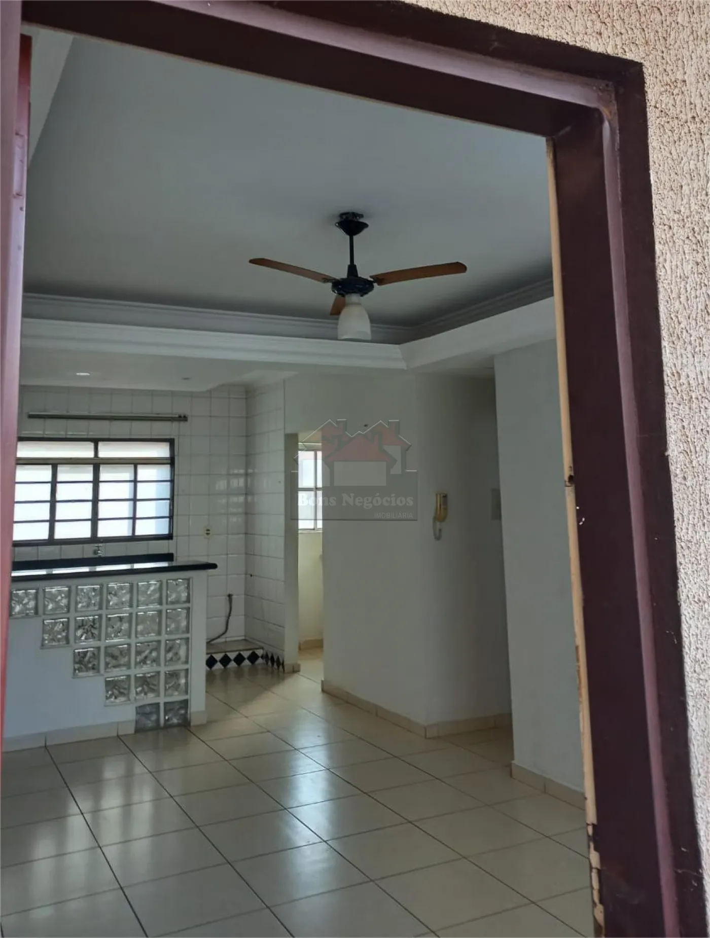 Alugar Apartamento / Aluguel em Ribeirão Preto R$ 1.000,00 - Foto 1