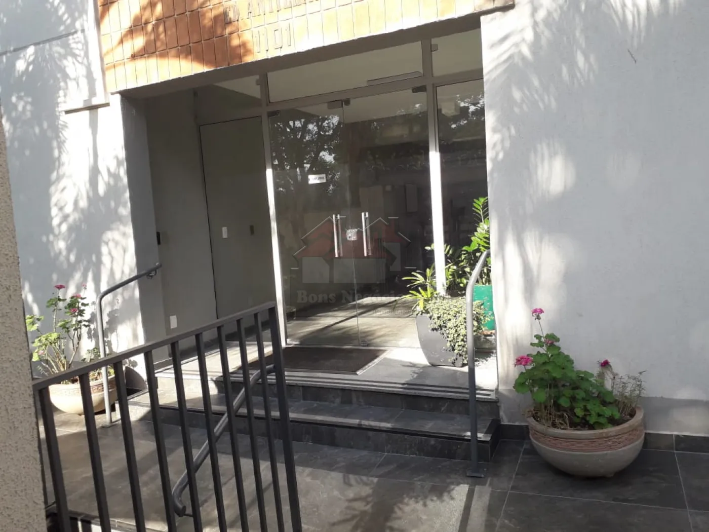 Alugar Apartamento / Aluguel em Ribeirão Preto R$ 1.700,00 - Foto 3