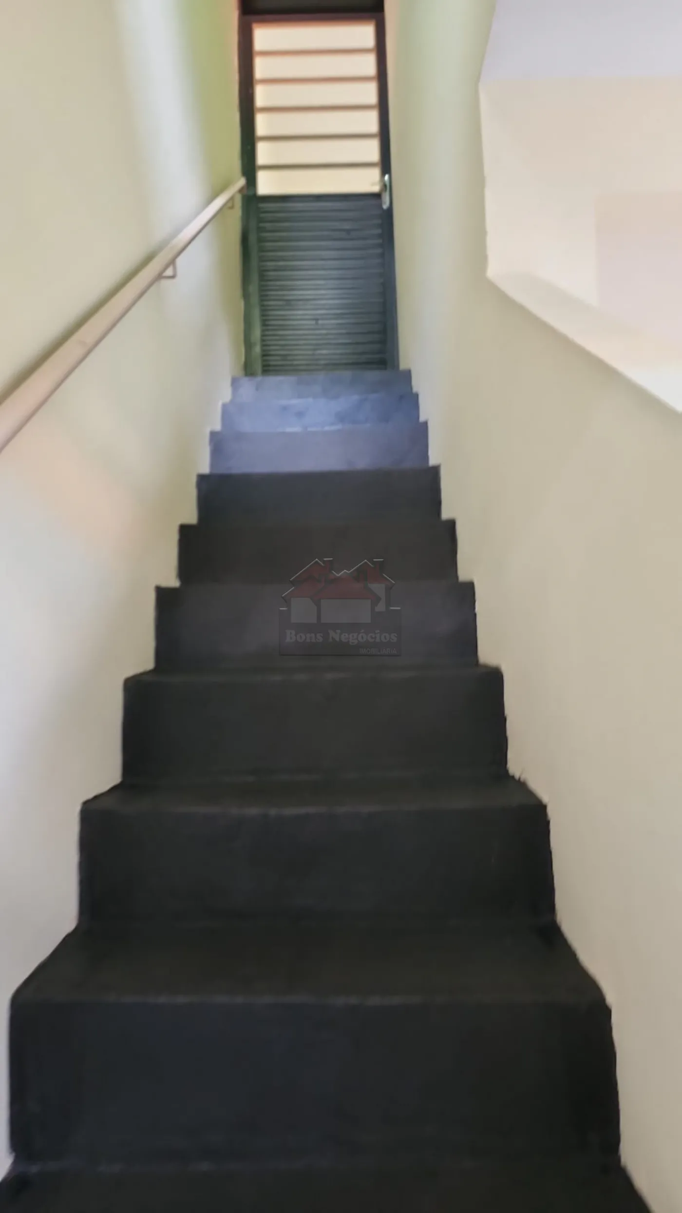 Alugar Casa / Padrão em Ribeirão Preto R$ 1.000,00 - Foto 3