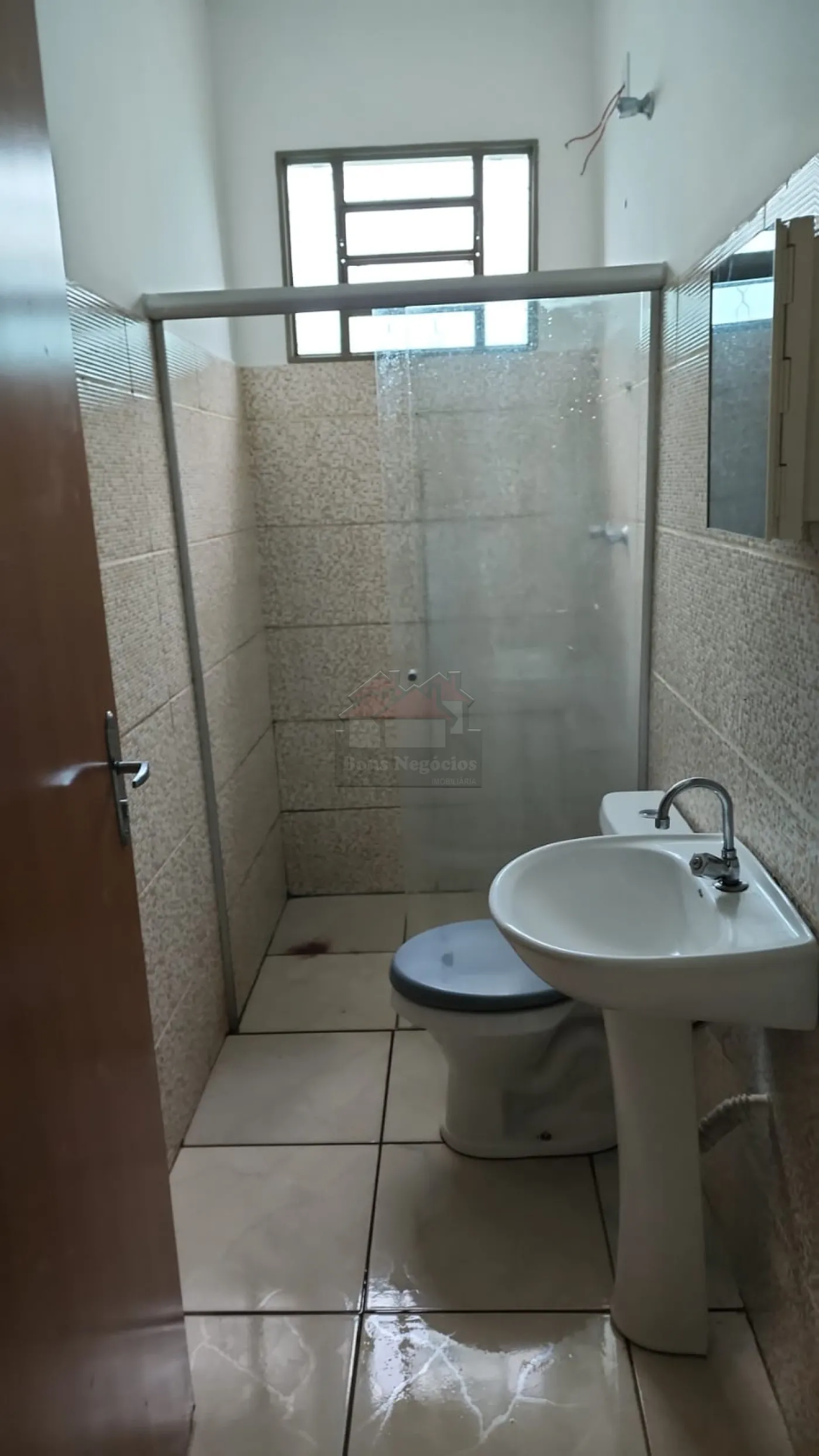 Alugar Casa / Padrão em Ribeirão Preto R$ 1.200,00 - Foto 8