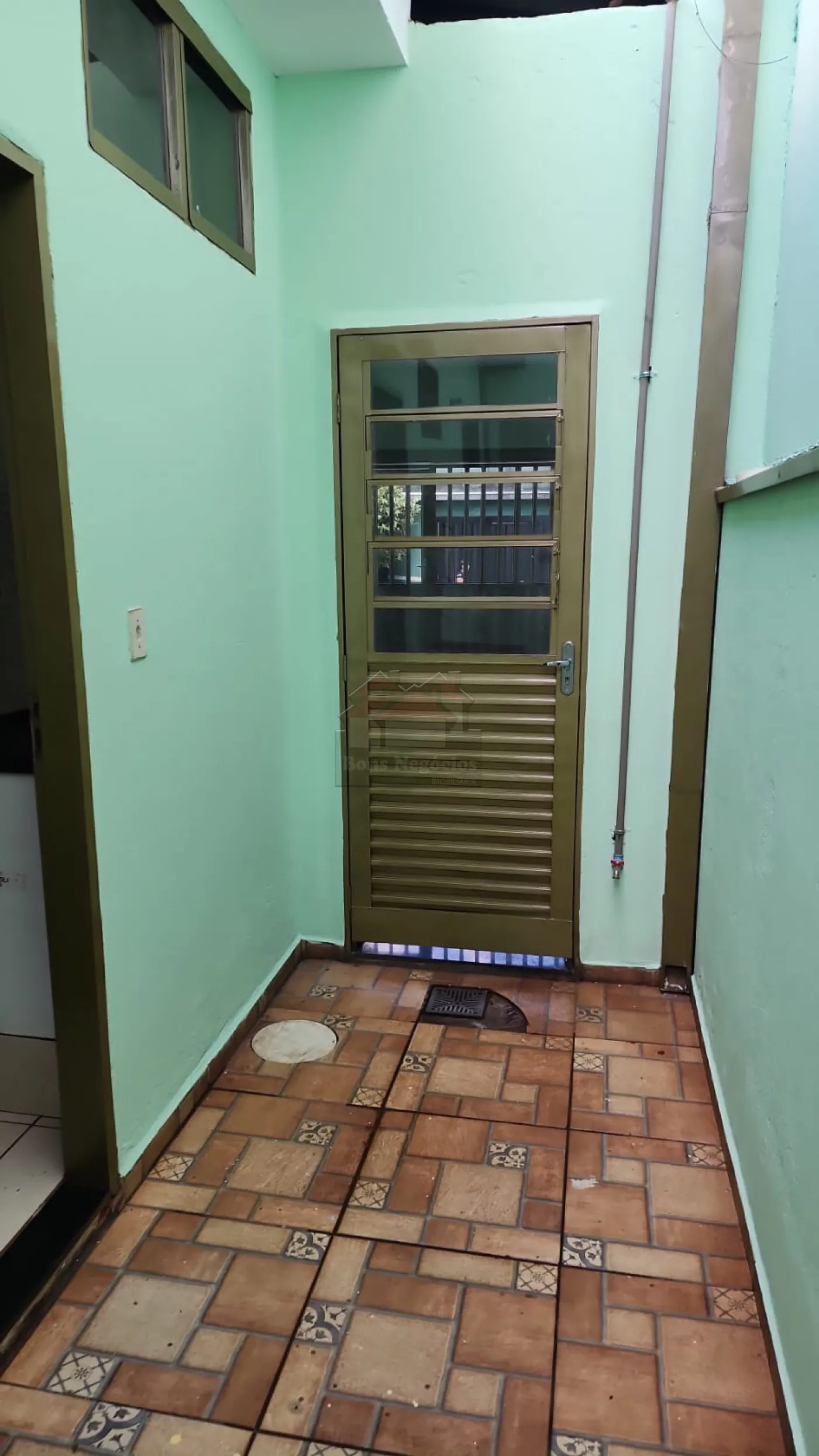 Alugar Casa / Padrão em Ribeirão Preto R$ 1.200,00 - Foto 13