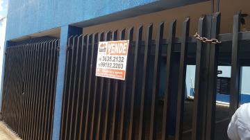 Alugar Apartamento / Padrão sem Condomínio em Ribeirão Preto R$ 450,00 - Foto 2