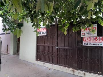 Alugar Casa / Padrão em Ribeirão Preto. apenas R$ 650,00