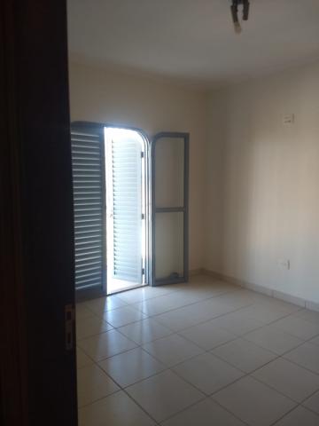 Alugar Casa / Padrão em Ribeirão Preto R$ 2.000,00 - Foto 10