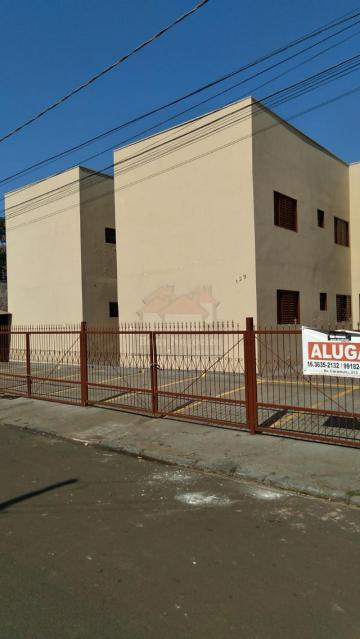 Alugar Apartamento / Padrão em Ribeirão Preto. apenas R$ 450,00