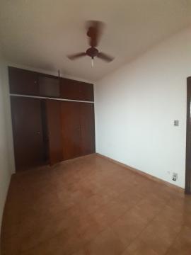Alugar Casa / Residencial e Comercial em Ribeirão Preto R$ 1.600,00 - Foto 15