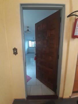 Alugar Apartamento / Padrão em Ribeirão Preto. apenas R$ 115.000,00