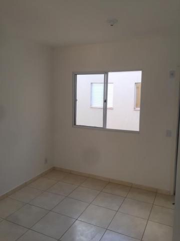 Alugar Apartamento / Padrão em Ribeirão Preto R$ 630,00 - Foto 17