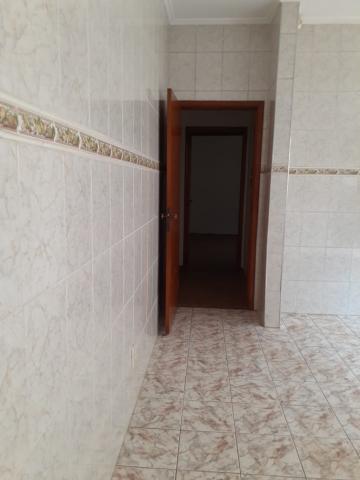 Alugar Casa / Padrão em Ribeirão Preto R$ 2.221,74 - Foto 10