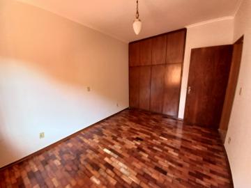 Alugar Casa / Padrão em Ribeirão Preto R$ 2.300,00 - Foto 10