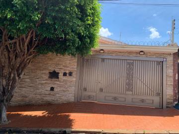 Comprar Casa / Padrão em Ribeirão Preto R$ 600.000,00 - Foto 1