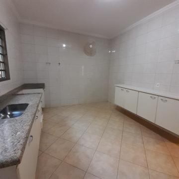 Alugar Casa / Alto Padrão em Ribeirão Preto R$ 2.700,00 - Foto 7