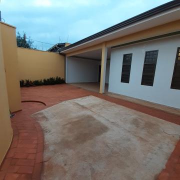 Alugar Casa / Alto Padrão em Ribeirão Preto R$ 2.700,00 - Foto 1