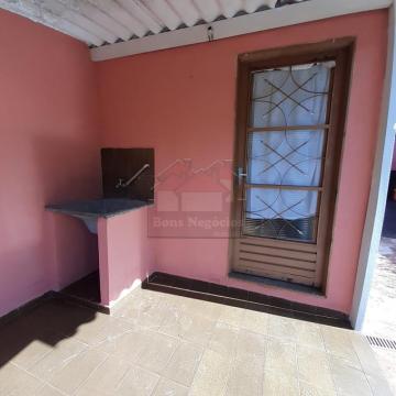 Alugar Casa / Padrão em Ribeirão Preto R$ 1.100,00 - Foto 12