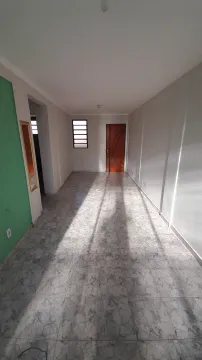 Alugar Apartamento / Padrão em Ribeirão Preto R$ 600,00 - Foto 4