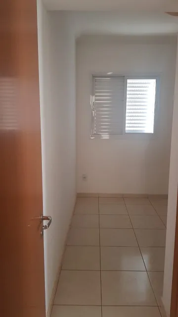 Alugar Apartamento / Aluguel em Ribeirão Preto R$ 1.600,00 - Foto 5