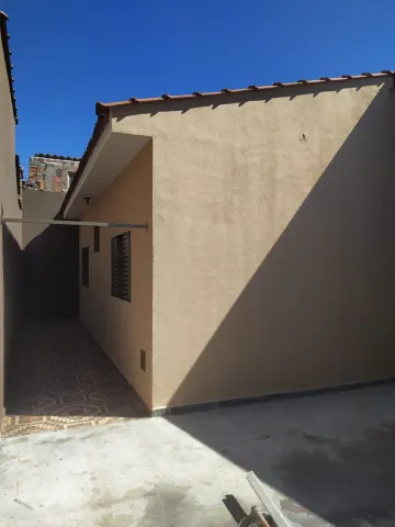 Alugar Casa / Padrão em Ribeirão Preto R$ 1.300,00 - Foto 3