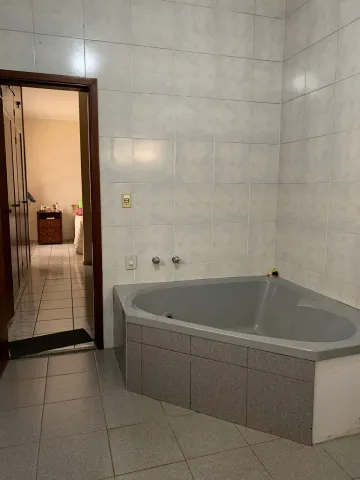 Comprar Casa / Padrão em Ribeirão Preto R$ 700.000,00 - Foto 3