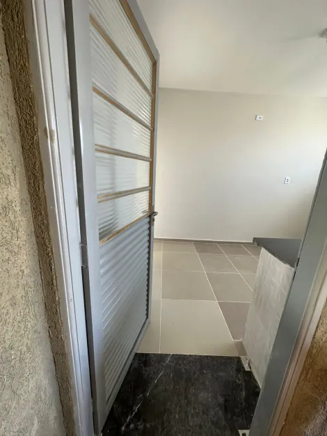 Comprar Casa / Padrão em Ribeirão Preto R$ 225.000,00 - Foto 2