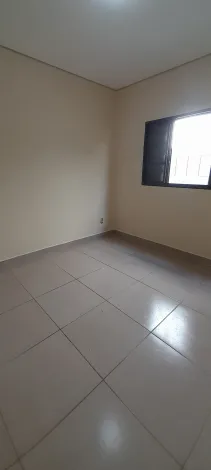 Alugar Casa / Padrão em Ribeirão Preto R$ 1.200,00 - Foto 6