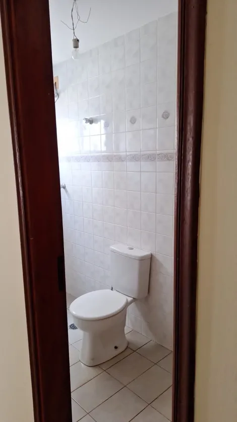 Alugar Apartamento / Padrão sem Condomínio em Ribeirão Preto R$ 800,00 - Foto 11