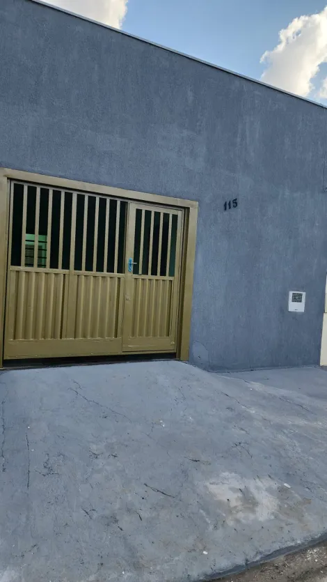 Alugar Casa / Padrão em Ribeirão Preto. apenas R$ 1.200,00